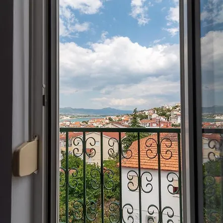 Apartman Dildo * Trogir